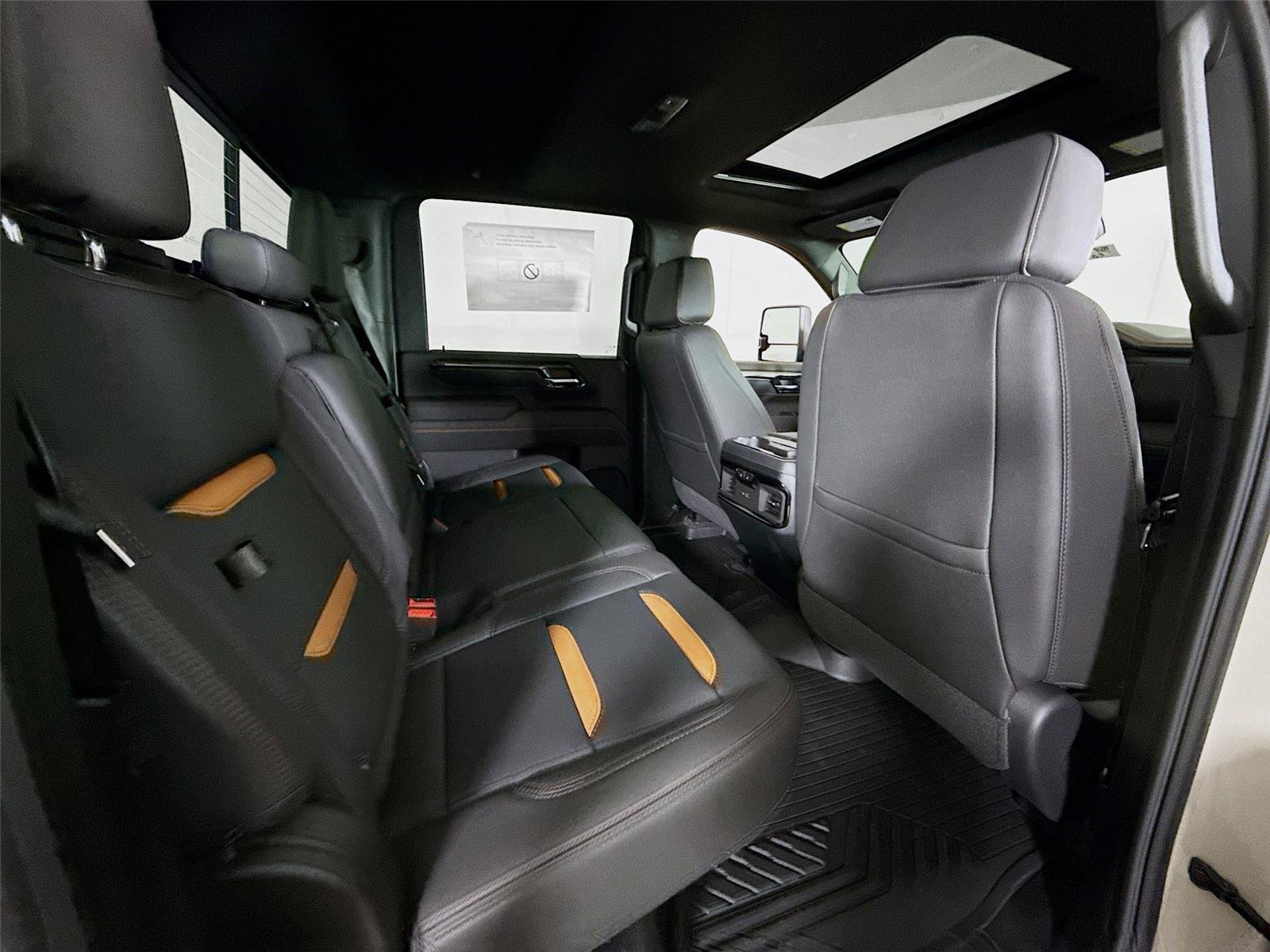 New 2026 GMC Sierra 3500 AT4 w/ AT4 Premium Plus Package AWD/4WD image 22