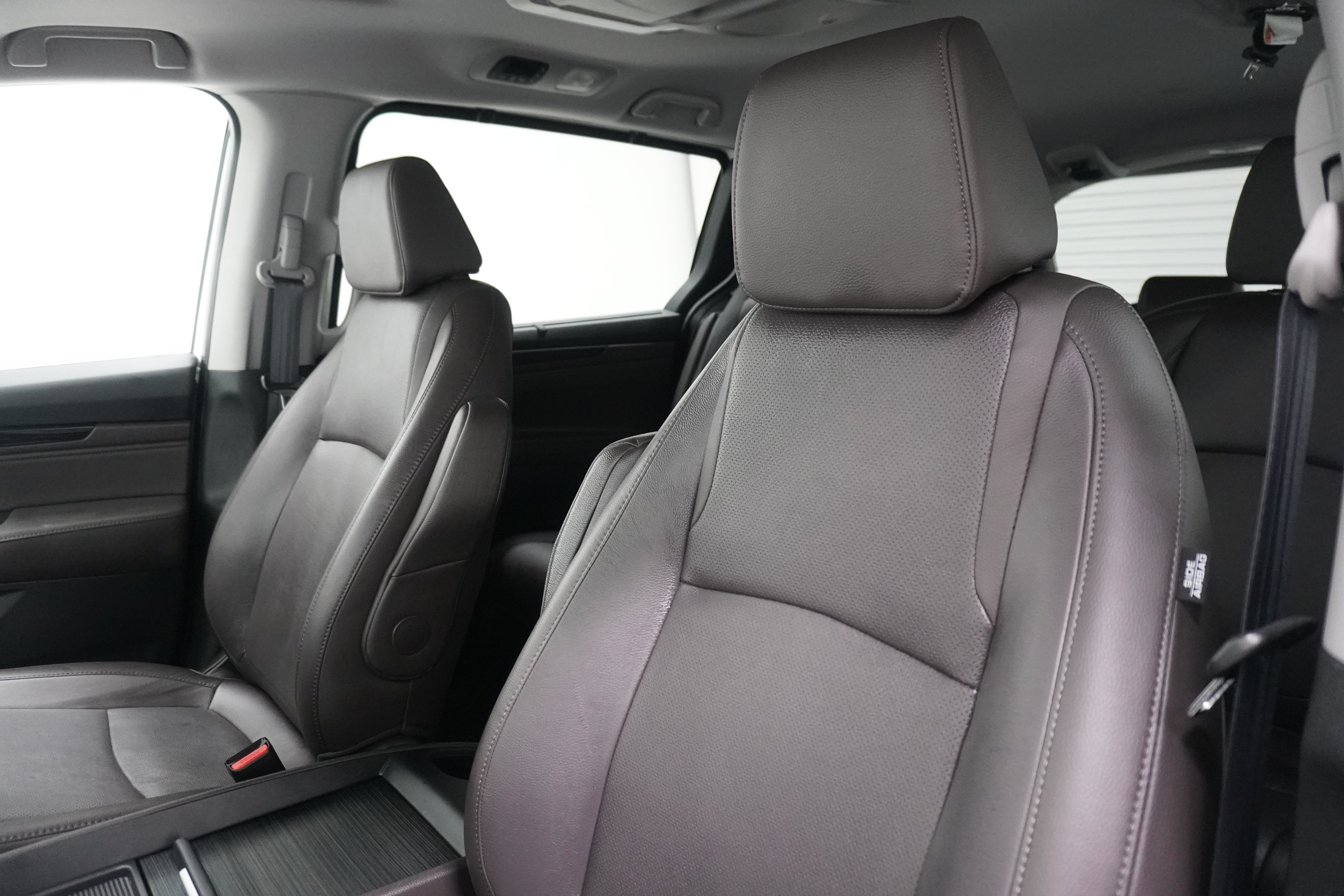 Used 2020 Honda Odyssey Elite image 11