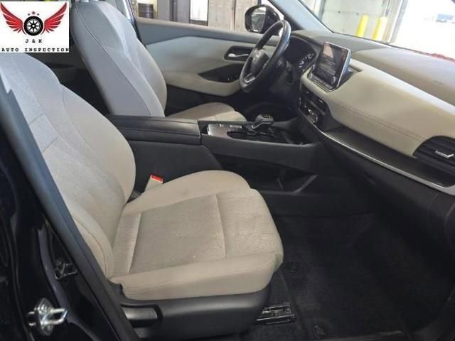 Used 2025 Nissan Rogue SV FWD video 2