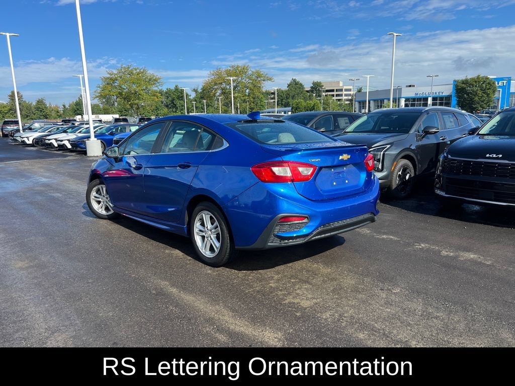 Used 2017 Chevrolet Cruze LT w/ RS Package FWD image 5