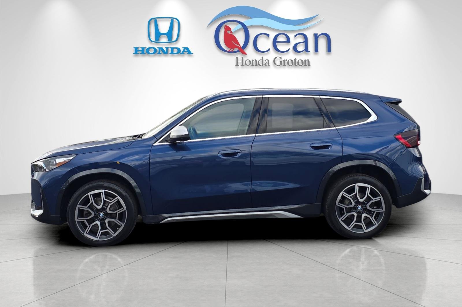 Used 2024 BMW X1 xDrive28i w/ Premium Package image 6