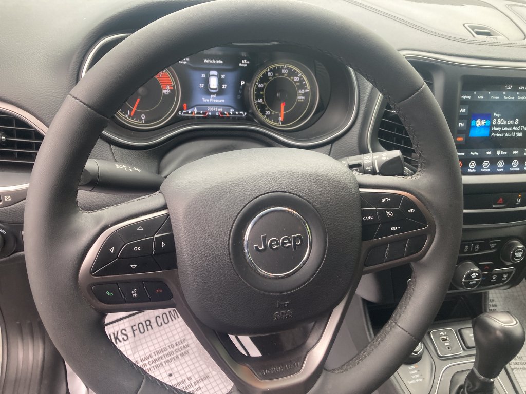 Used 2022 Jeep Cherokee Latitude Lux AWD/4WD image 18