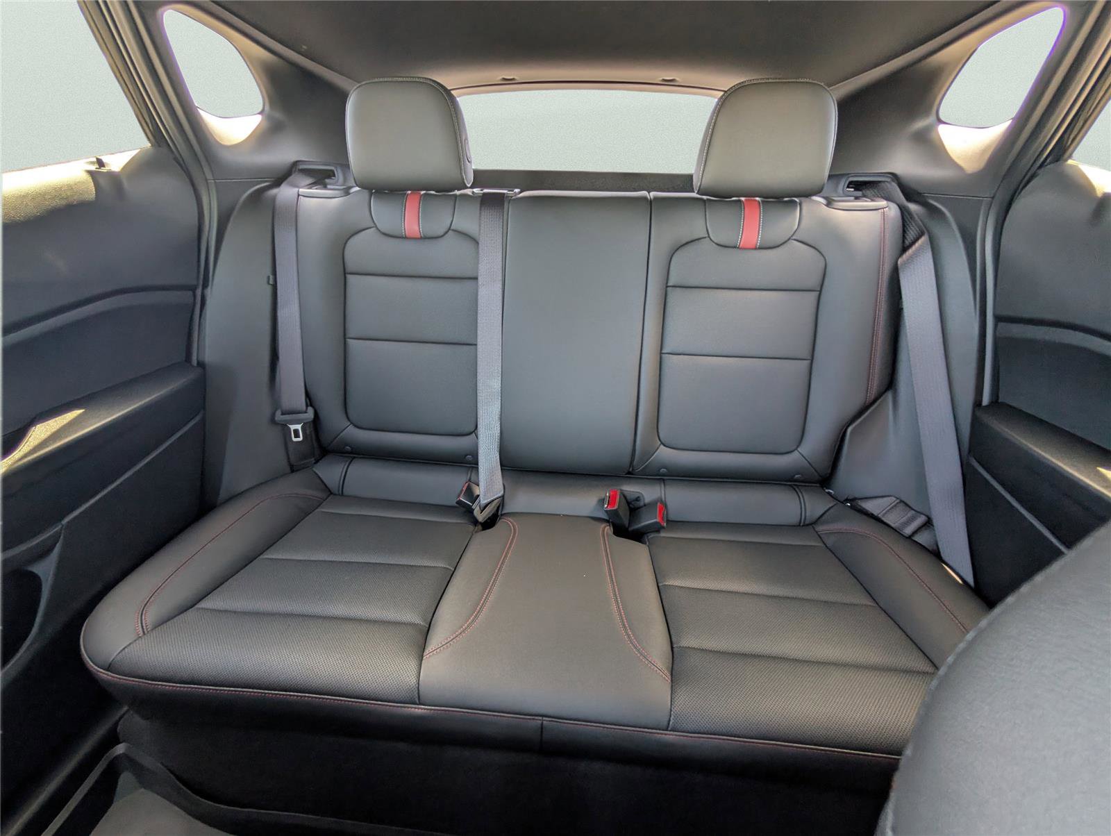 New 2026 Chevrolet Trax RS w/ Driver Confidence Package image 30