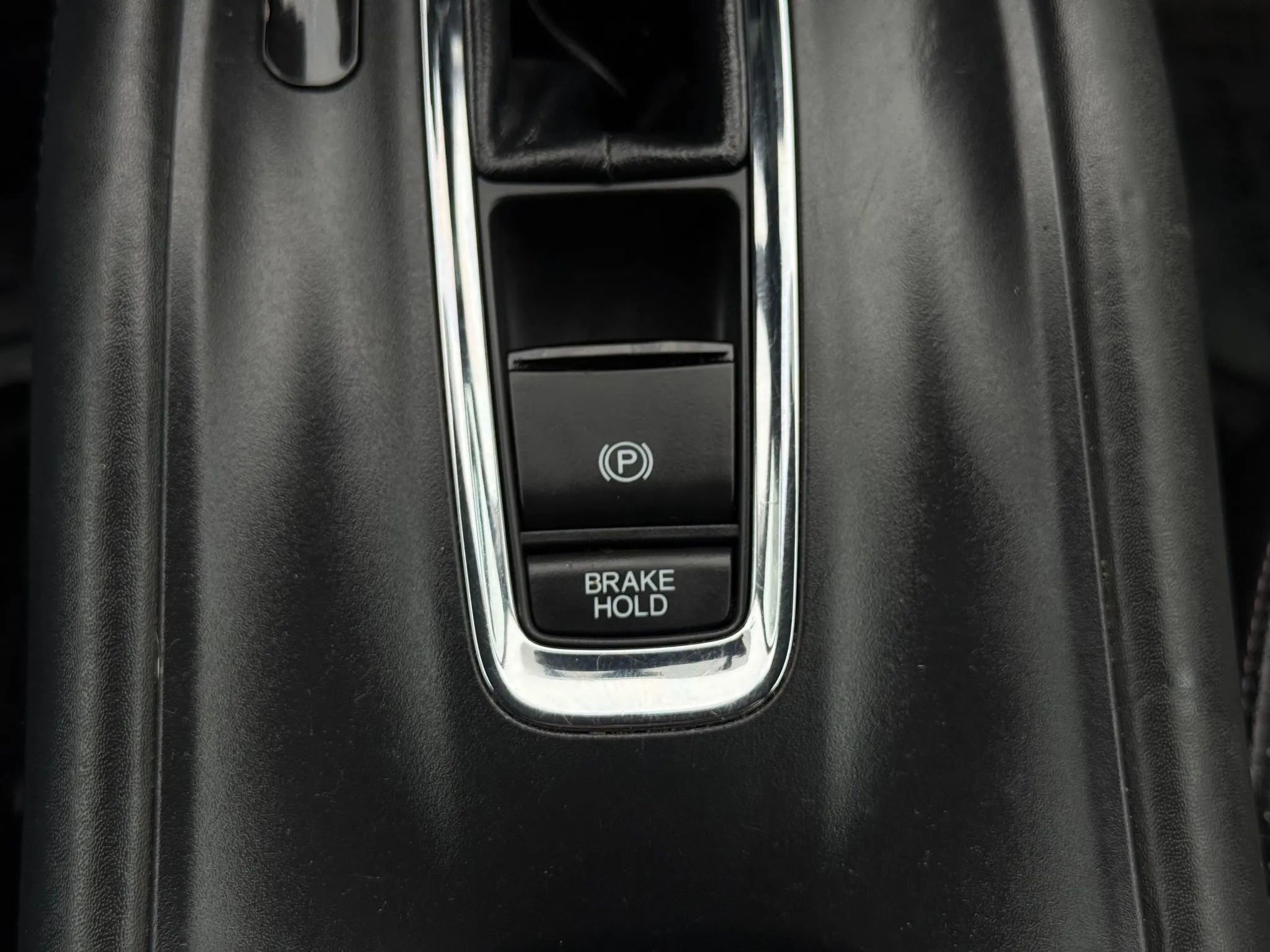 Used 2016 Honda HR-V EX-L image 35