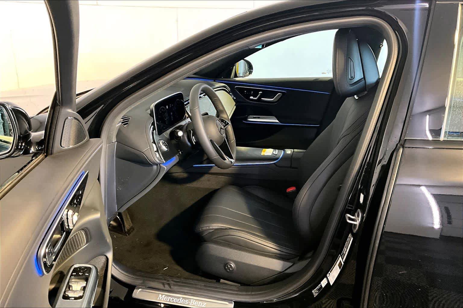 New 2026 Mercedes-Benz E 350 4MATIC Sedan image 13