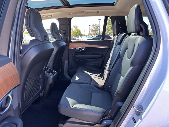 Certified 2024 Volvo XC90 B6 Plus w/ Protection Package Premier AWD/4WD image 14