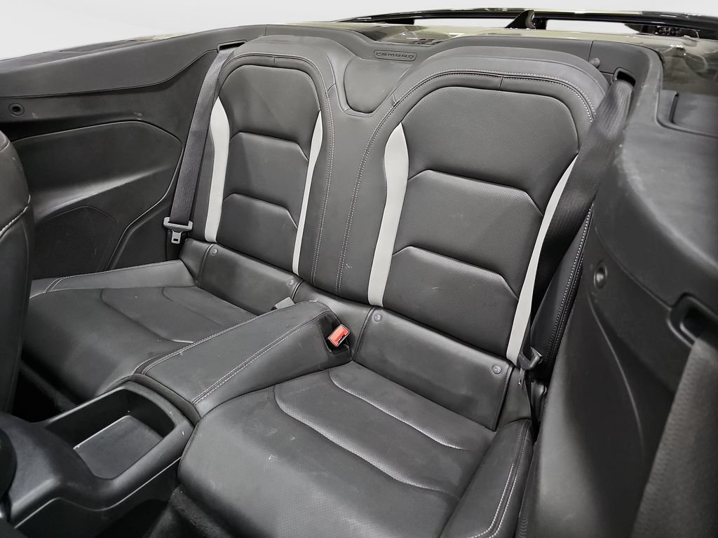 Used 2020 Chevrolet Camaro SS RWD image 18