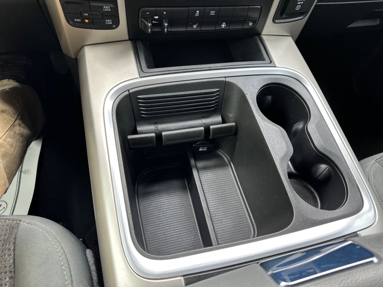 Used 2018 RAM 1500 Outdoorsman image 33