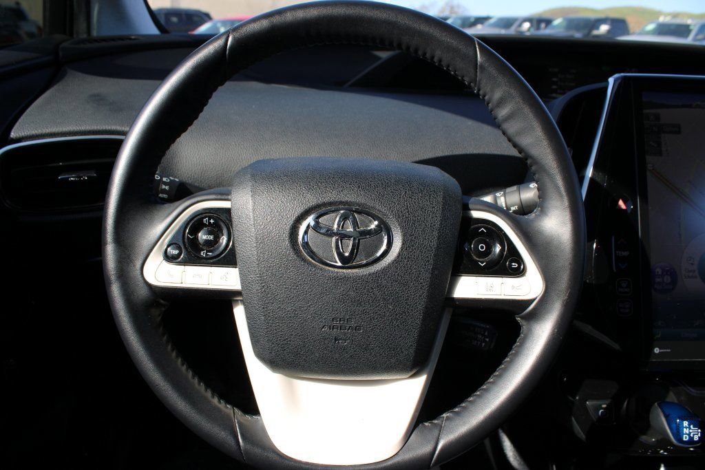 Used 2019 Toyota Prius Prime Premium w/ Carpet Mat Package image 13