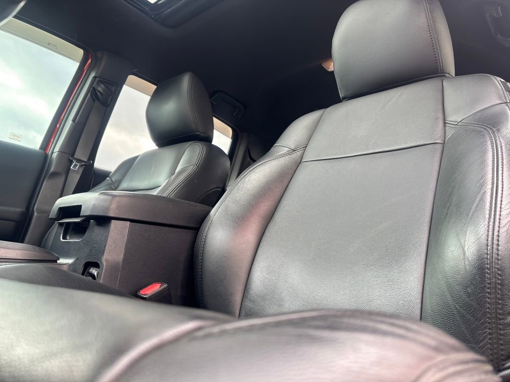 Used 2017 Toyota Tacoma TRD Off-Road image 9