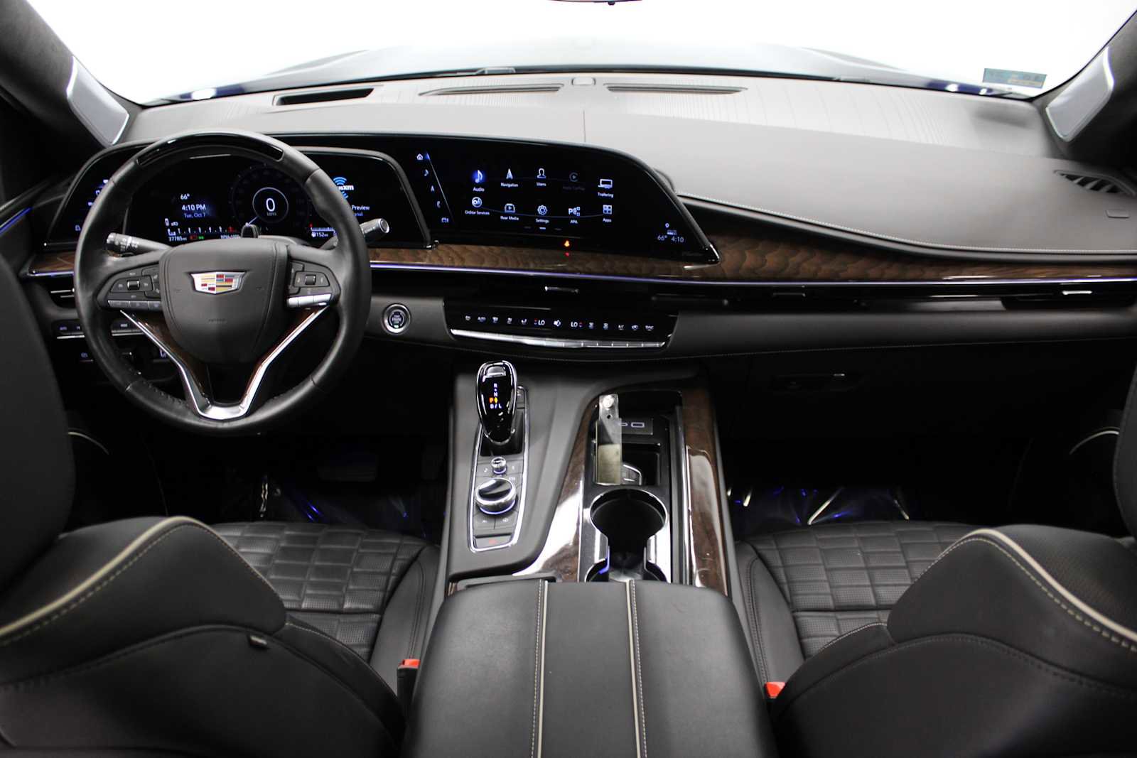 Certified 2024 Cadillac Escalade ESV Sport Platinum w/ LPO, ONYX Package image 23