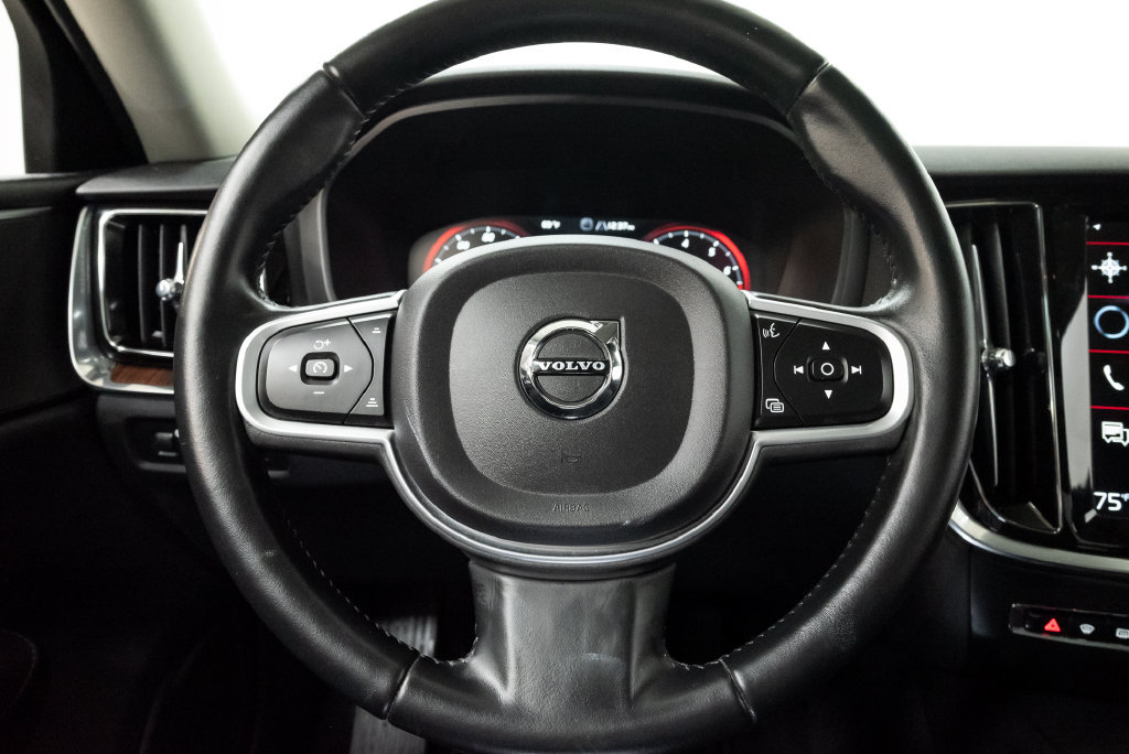 Used 2021 Volvo S60 T5 Momentum AWD/4WD image 14