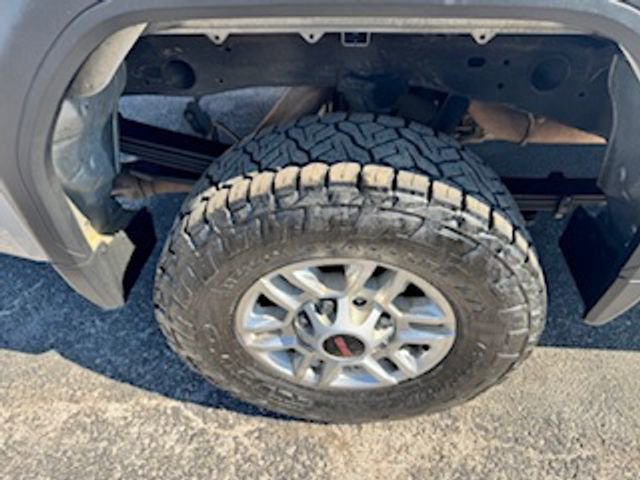 Used 2023 GMC Sierra 2500 SLE AWD/4WD image 14
