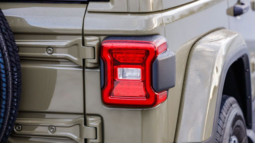 New 2026 Jeep Wrangler Sahara image 10