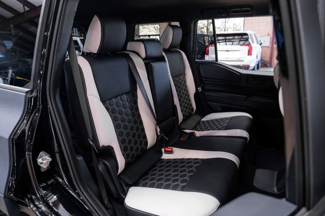 Used 2025 Toyota Land Cruiser image 52