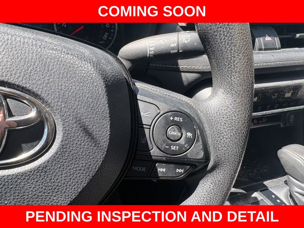 Used 2021 Toyota RAV4 LE w/ Carpet Mat Package (TMS) image 22