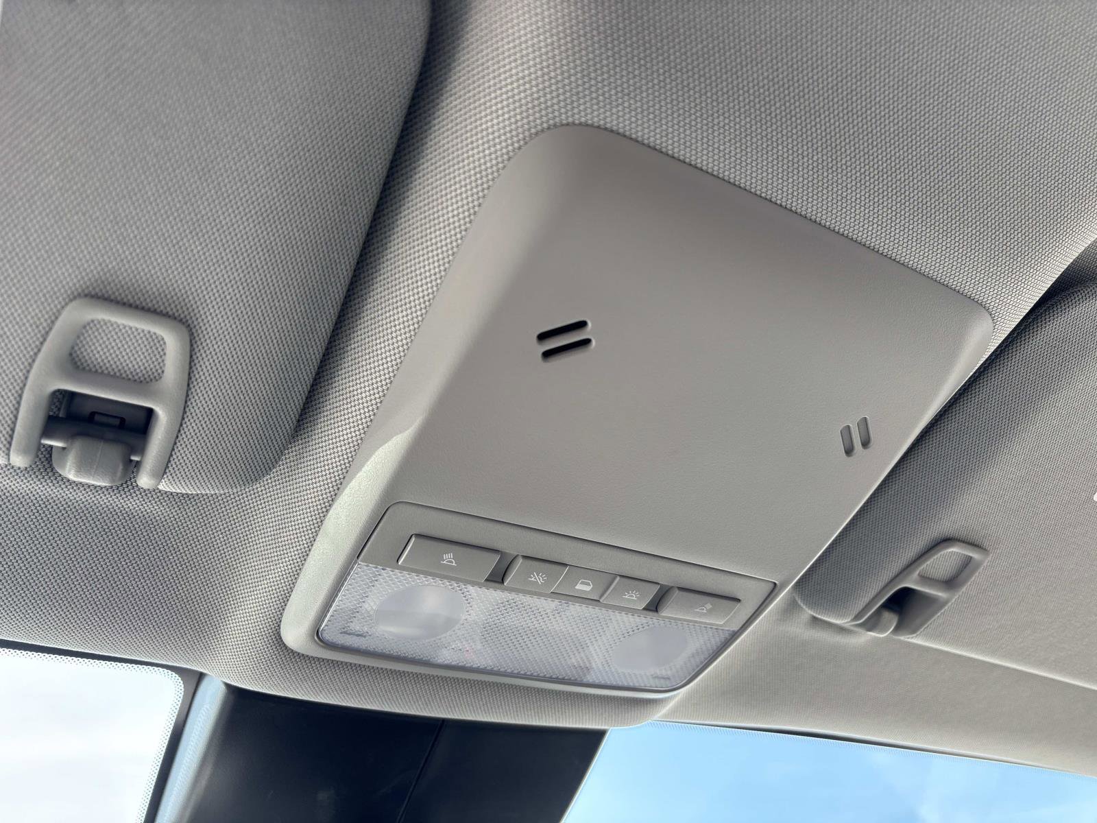 Used 2020 Chevrolet Trax LS image 24