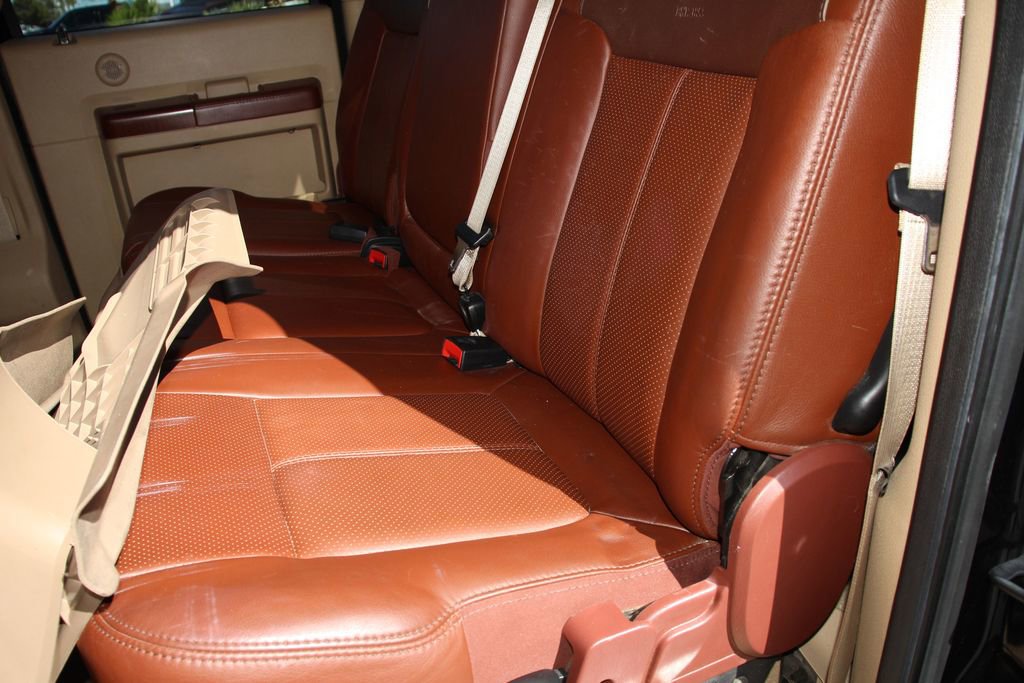 Used 2013 Ford F250 King Ranch w/ King Ranch w/Chrome Pkg image 19