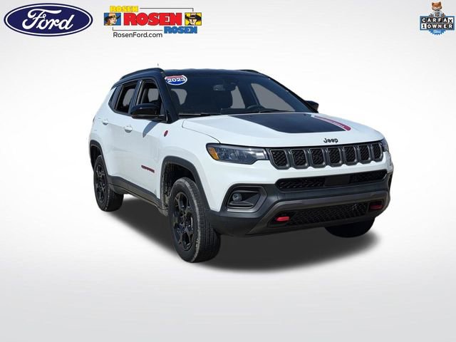 Used 2023 Jeep Compass Trailhawk AWD/4WD image 1