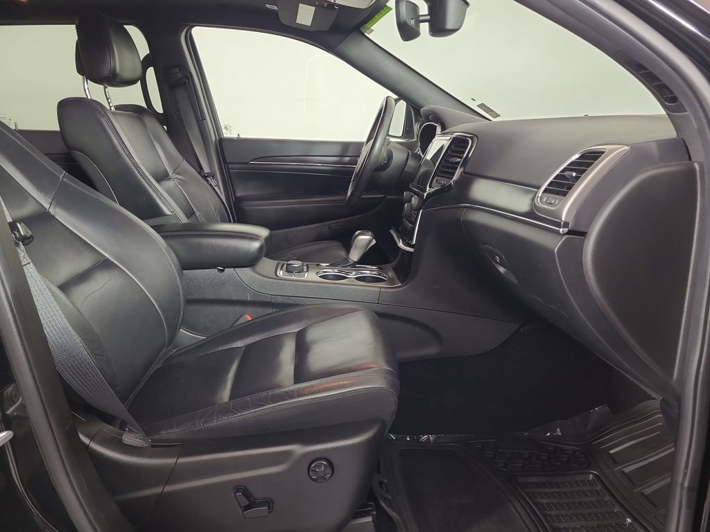 Used 2020 Jeep Grand Cherokee Limited AWD/4WD image 22