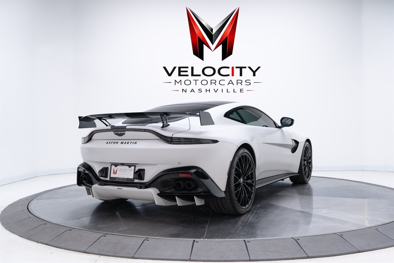 Used 2023 Aston Martin V8 Vantage Coupe RWD image 6