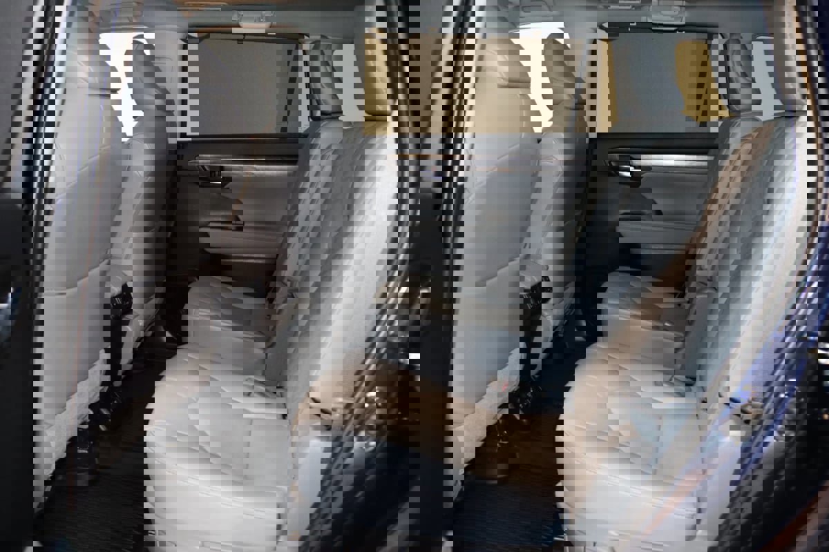 Used 2021 Toyota Highlander Platinum image 56