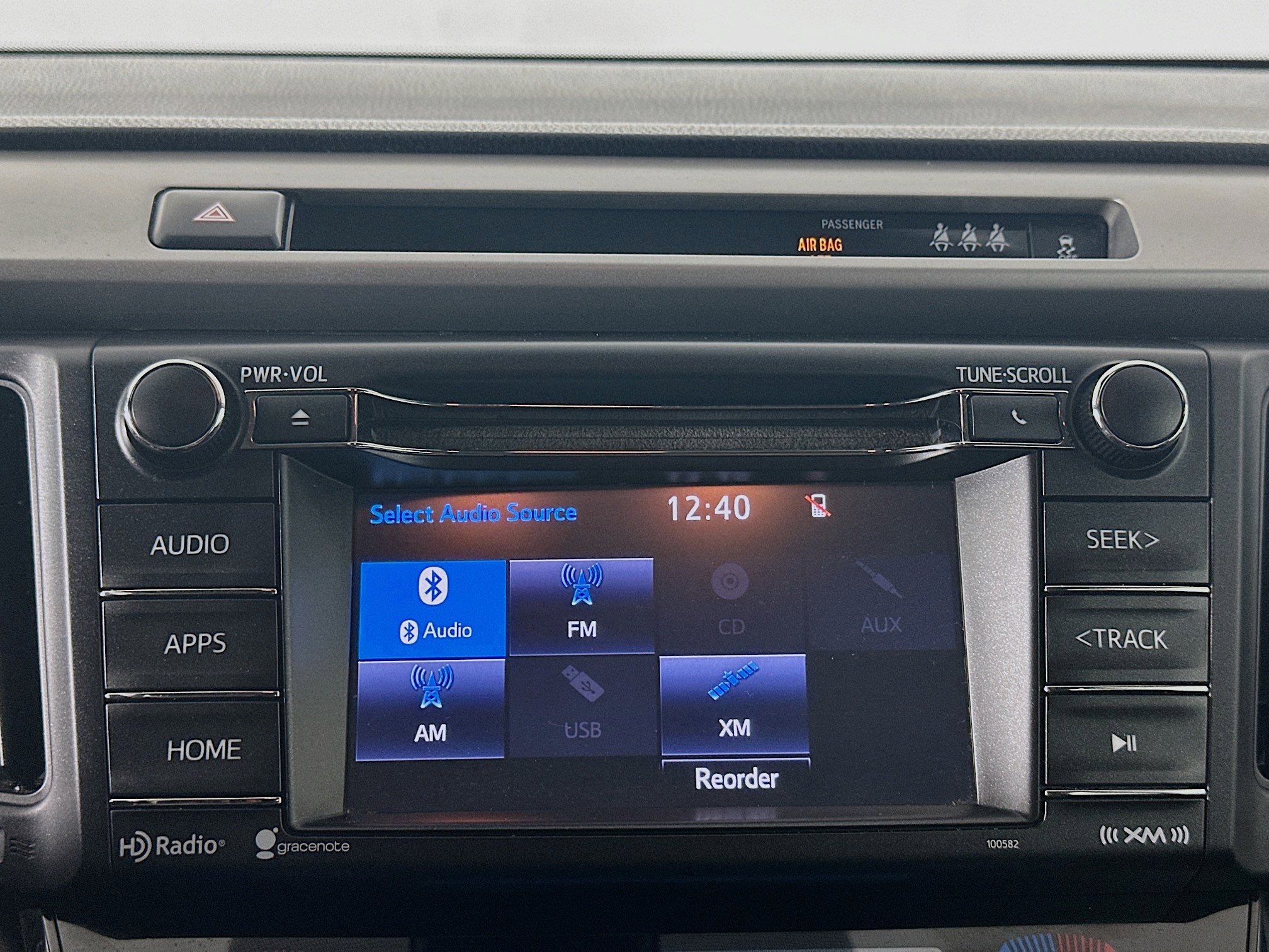 Used 2017 Toyota RAV4 XLE image 19