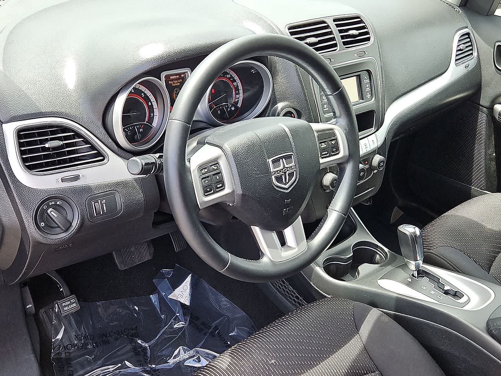 Used 2014 Dodge Journey SE w/ Flexible Seating Group FWD image 16