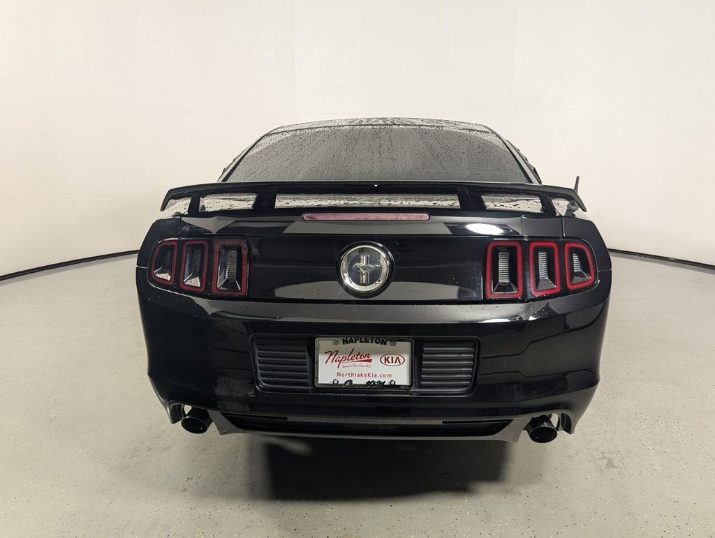 Used 2014 Ford Mustang Coupe RWD image 6