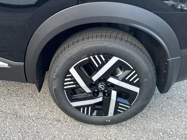 New 2025 Nissan Kicks SV w/ SV Premium Package image 14