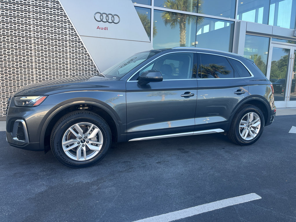Used 2023 Audi Q5 2.0T Premium image 3
