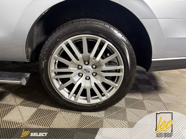 Used 2024 Ford Expedition Limited AWD/4WD image 27