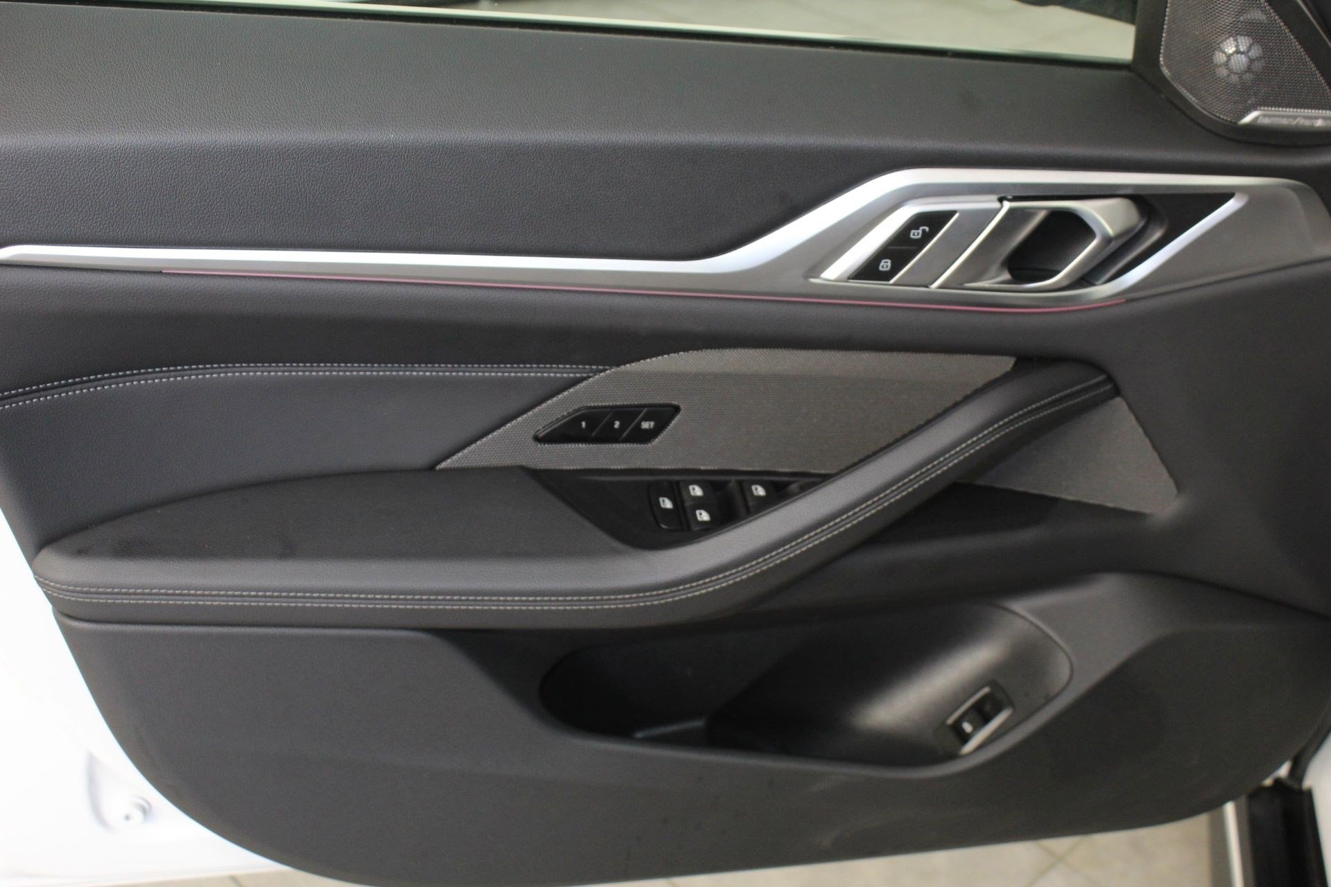 Used 2025 BMW 430i xDrive w/ Premium Package image 12