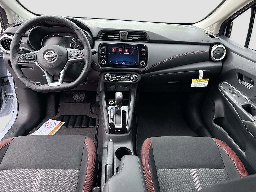 Used 2025 Nissan Versa SR w/ Trunk Package image 18