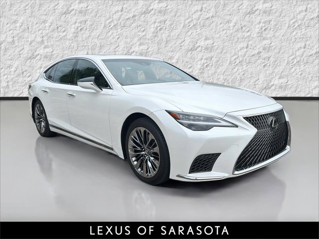 Used 2022 Lexus LS 500 w/ Accessory Package (Z2) RWD image 1