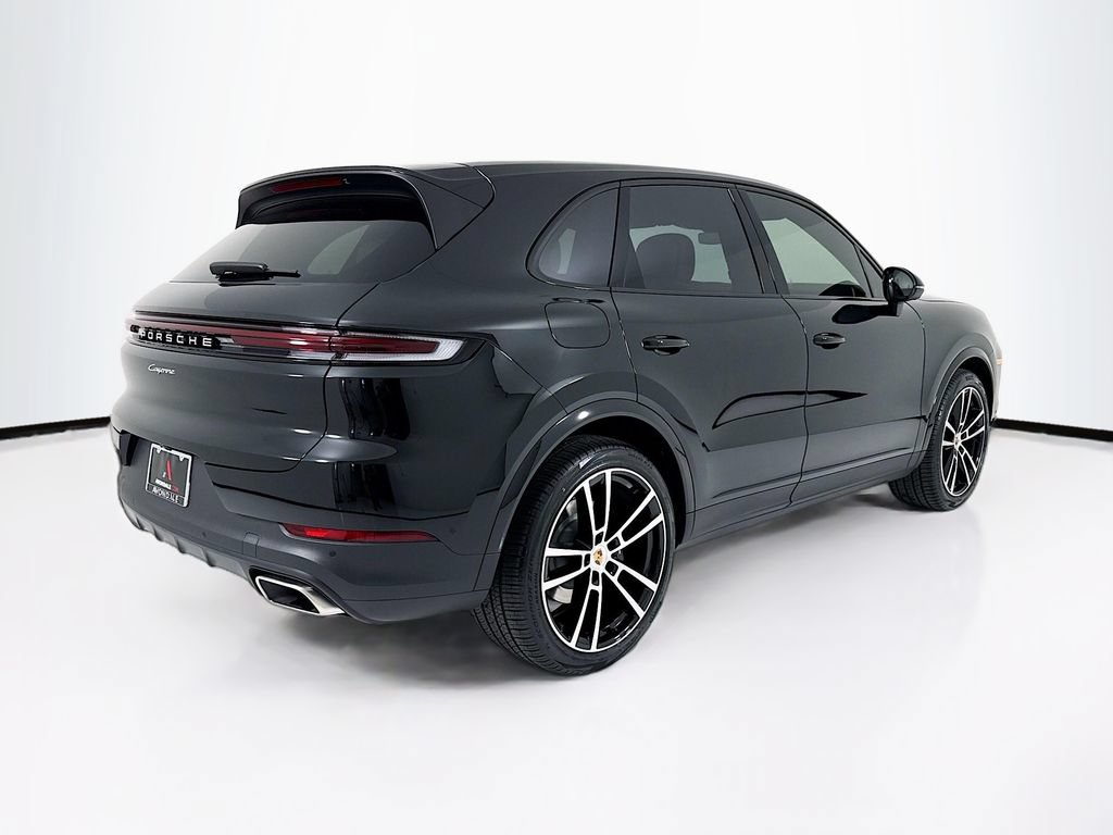 New 2026 Porsche Cayenne AWD/4WD image 9