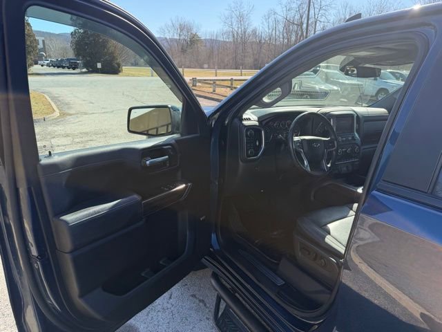 Used 2021 Chevrolet Silverado 1500 RST w/ Convenience Package II image 17