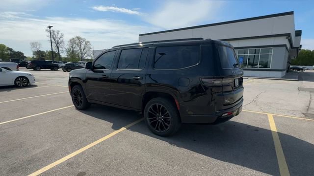 Used 2024 Jeep Grand Wagoneer Series III w/ Rear Seat Video Group 1 AWD/4WD image 6