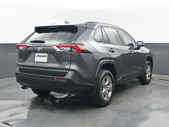 Used 2025 Toyota RAV4 XLE image 22