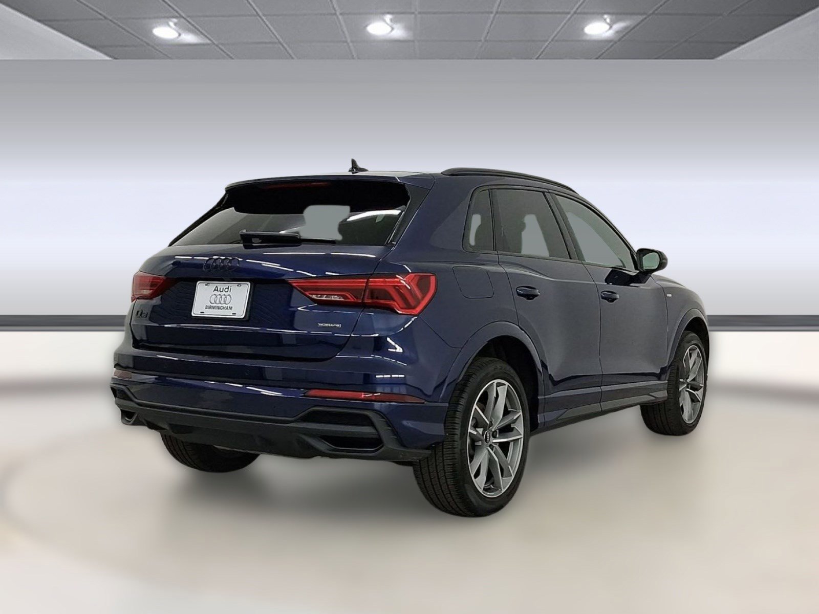 Certified 2025 Audi Q3 2.0T Premium w/ Convenience Package image 9