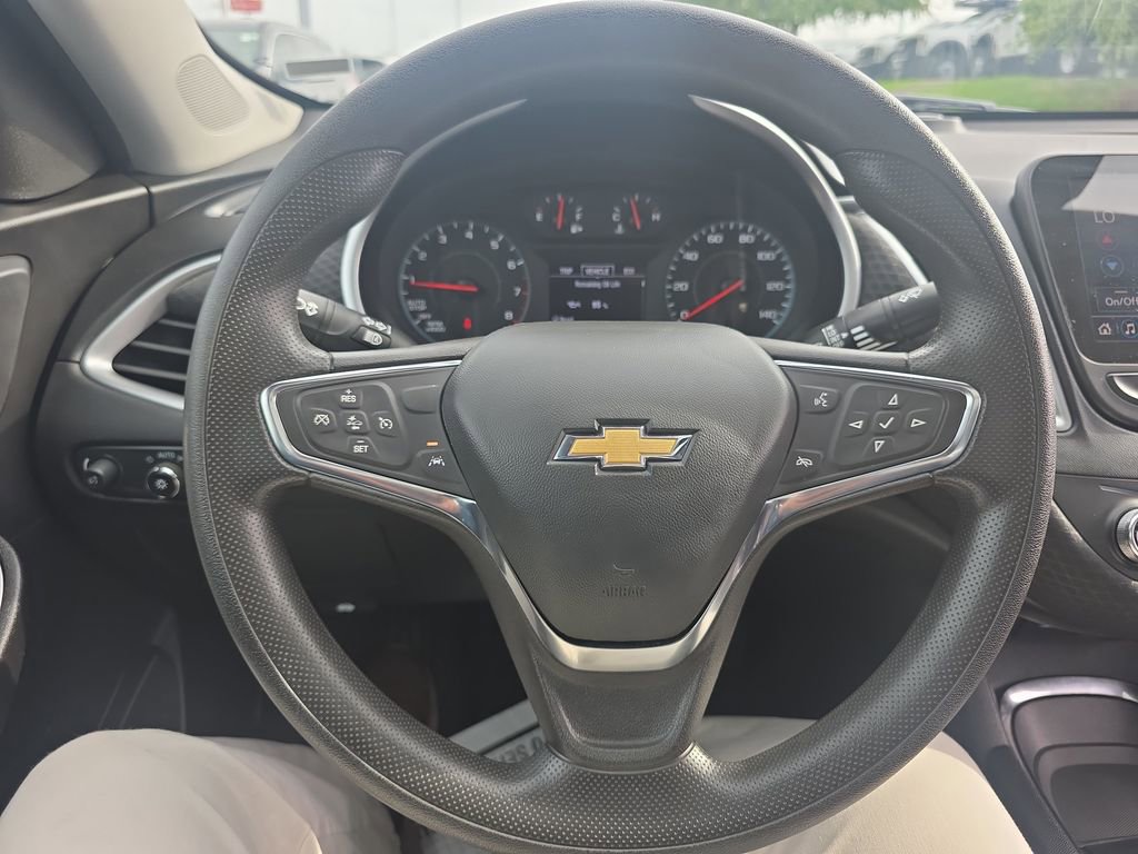 Used 2024 Chevrolet Malibu LT FWD image 22