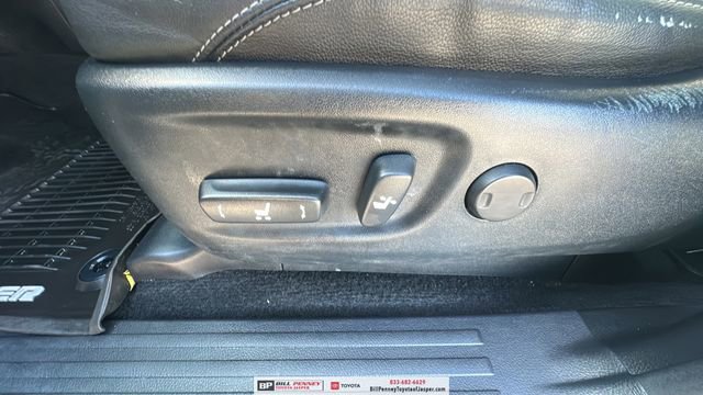 Used 2018 Toyota 4Runner Limited image 16