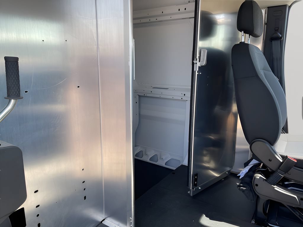 New 2025 RAM ProMaster 3500 FWD image 18