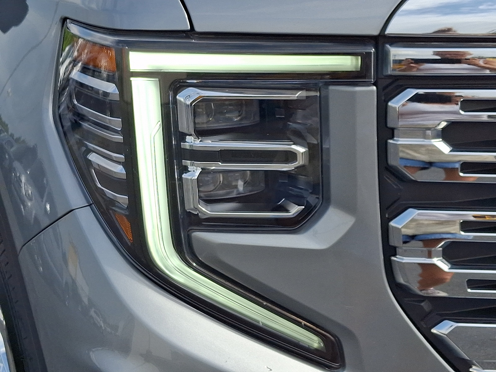 Certified 2023 GMC Sierra 1500 Denali AWD/4WD image 9