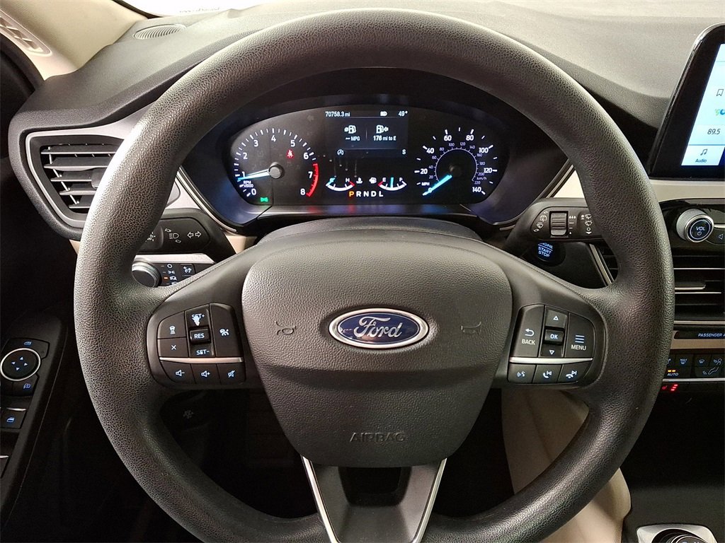 Used 2020 Ford Escape SE image 20