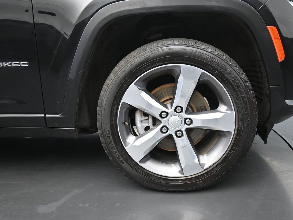 Used 2022 Jeep Grand Cherokee L Limited image 10