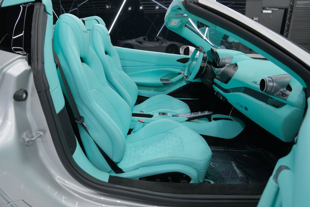 Used 2023 Ferrari F8 Tributo Spider image 34