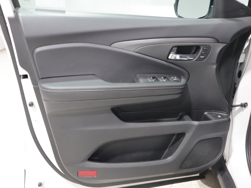 Used 2024 Honda Ridgeline RTL image 12