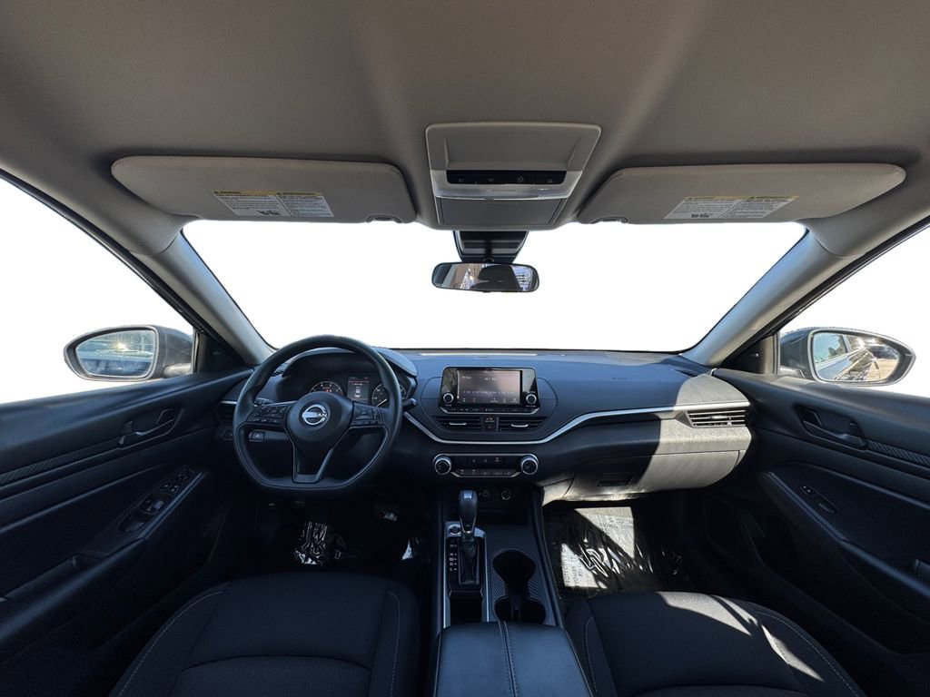 Used 2024 Nissan Altima 2.5 S image 25