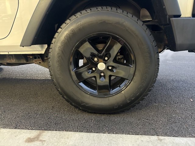 Used 2018 Jeep Wrangler Sport image 9